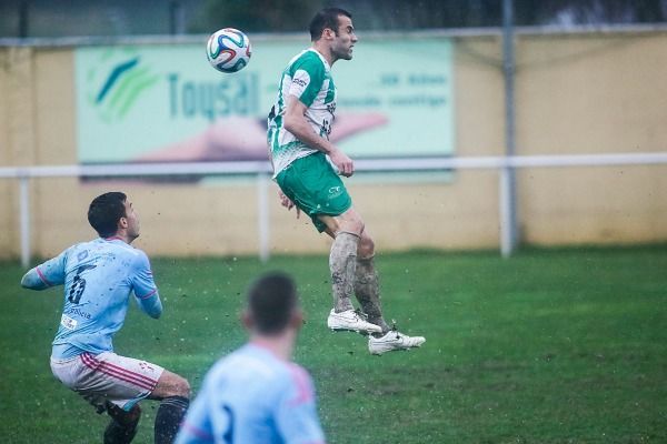 Juan Martínez en el Somozas-Celta B del Alcalde Manuel Candocia (foto: Mero Barral / 13fotos)
