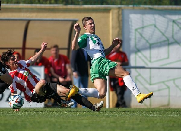 Héber Pena ha buscado el gol durante buena parte del Somozas-Zamora (foto: Mero Barral / 13fotos)