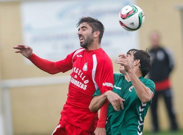 Antón de Vicente fue titular en el Somozas-Racing de Santander del Alcalde Manuel Candocia (foto: Mero Barral / 13fotos para Ferrol360)