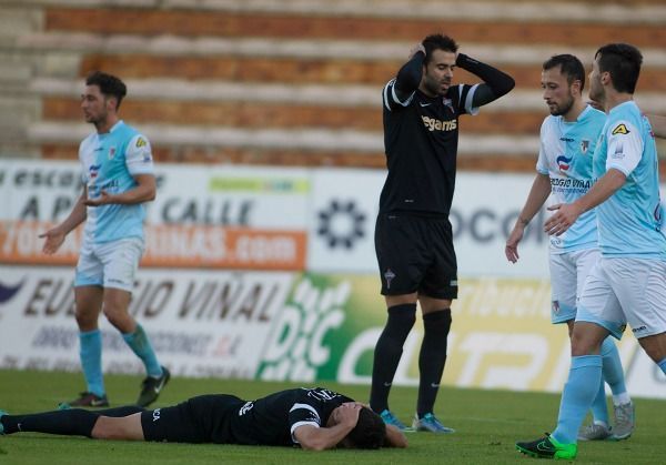 Joselu en el Compostela-Racing de San Lázaro (foto: Mero Barral / 13fotos para Ferrol360)