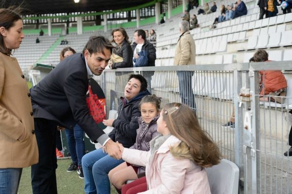 Imagen de Miguel Ángel Tena en los minutos previos al Racing de Ferrol-Coruxo de A Malata (foto: 13fotos para Ferrol360)