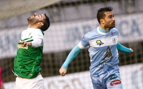 Joselu se lamenta por una acción fallida del Racing de Ferrol-Atlético Astorga en A Malata (foto: Mero Barral / 13fotos para Ferrol360)