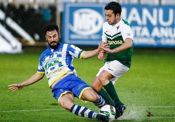 Diego Vela en el Racing de Ferrol-Arandina en A Malata (foto: Mero Barral / 13fotos para Ferrol360)