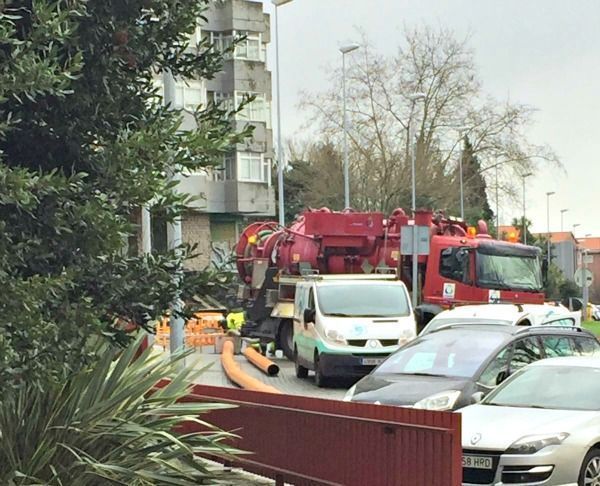 Personal de Emafesa sigue trabajando en Caranza (cedida)