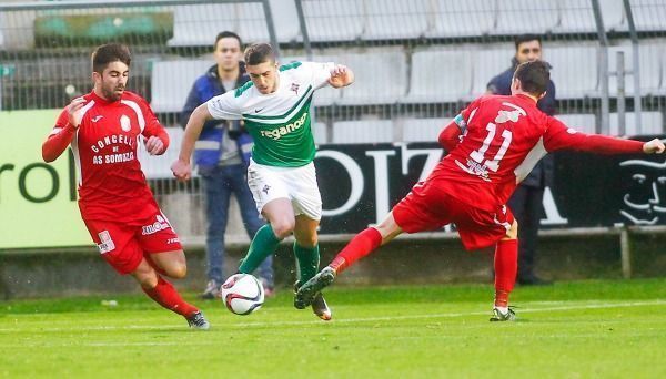 Antón de Vicente, Héber Pena y Pablo Antas en el Racing-Somozas de A Malata (foto: Mero Barral / 13fotos para Ferrol360)