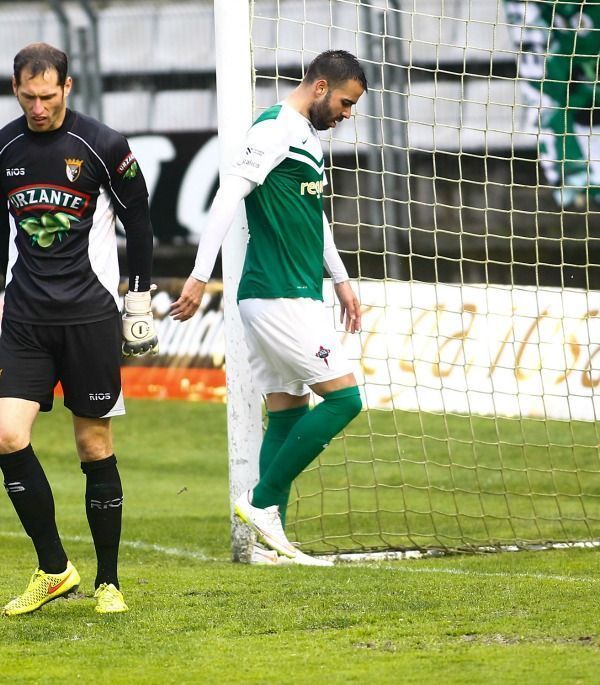 Imagen de Joselu en el Racing-Tudelano de A Malata (foto: Mero Barral / 13fotos para Ferrol360)