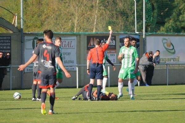 Imagen del Somozas-Celta B del Alcalde Manuel Candocia (foto: 13fotos para Ferrol360)