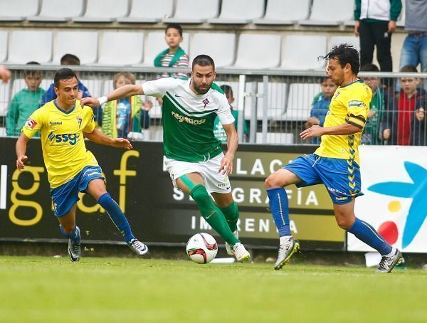Imagen de Joselu en el Racing-Cádiz de A Malata (foto: Mero Barral / 13fotos para Ferrol360)