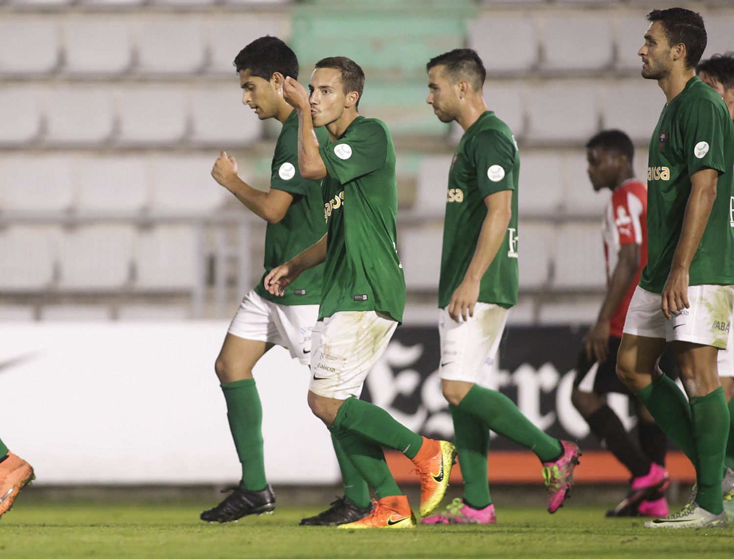 Julio Delgado amplió la cuenta goleadora del Racing ante el Zamora en A Malata (foto: Mero Barral / 13fotos para Ferrol360)