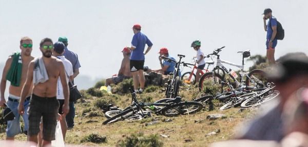 Llegada de la Vuelta a Herbeira (foto: Mero Barral / 13fotos para Ferrol360)