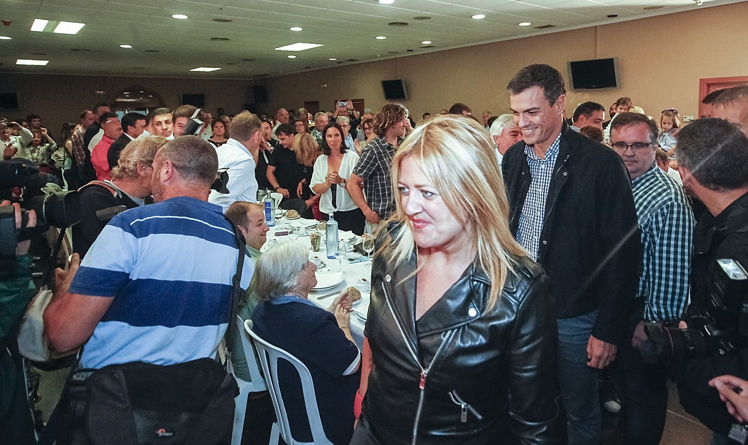 Mitin de Pedro Sánchez en el recinto ferial de Punta Arnela (foto: Mero Barral / 13fotos para Ferrol360)