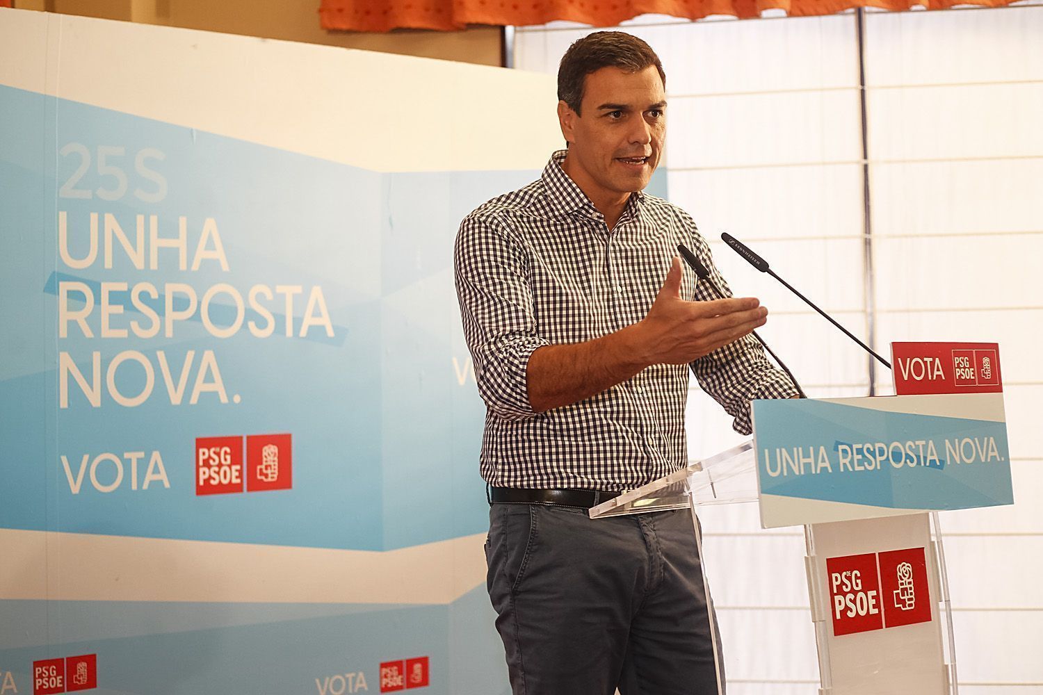 Mitin de Pedro Sánchez este martes en Ferrol (foto: Mero Barral / 13fotos para Ferrol360)