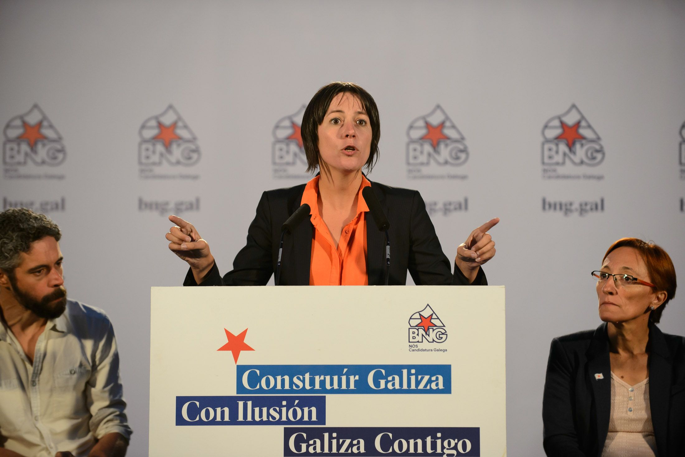 Mitin del BNG con Ana Pontón en la plaza de O Inferniño (foto: 13fotos para Ferrol360)