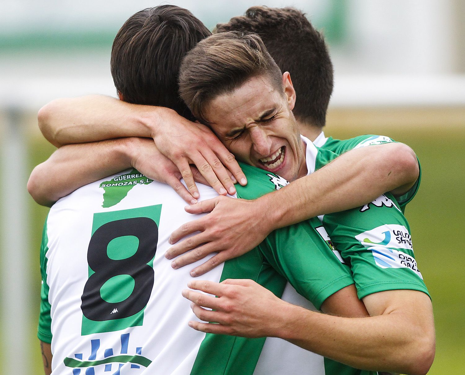 Artabe celebra su gol en el Somozas-Coruxo del Alcalde Manuel Candocia (foto: Mero Barral / 13fotos para Ferrol360)