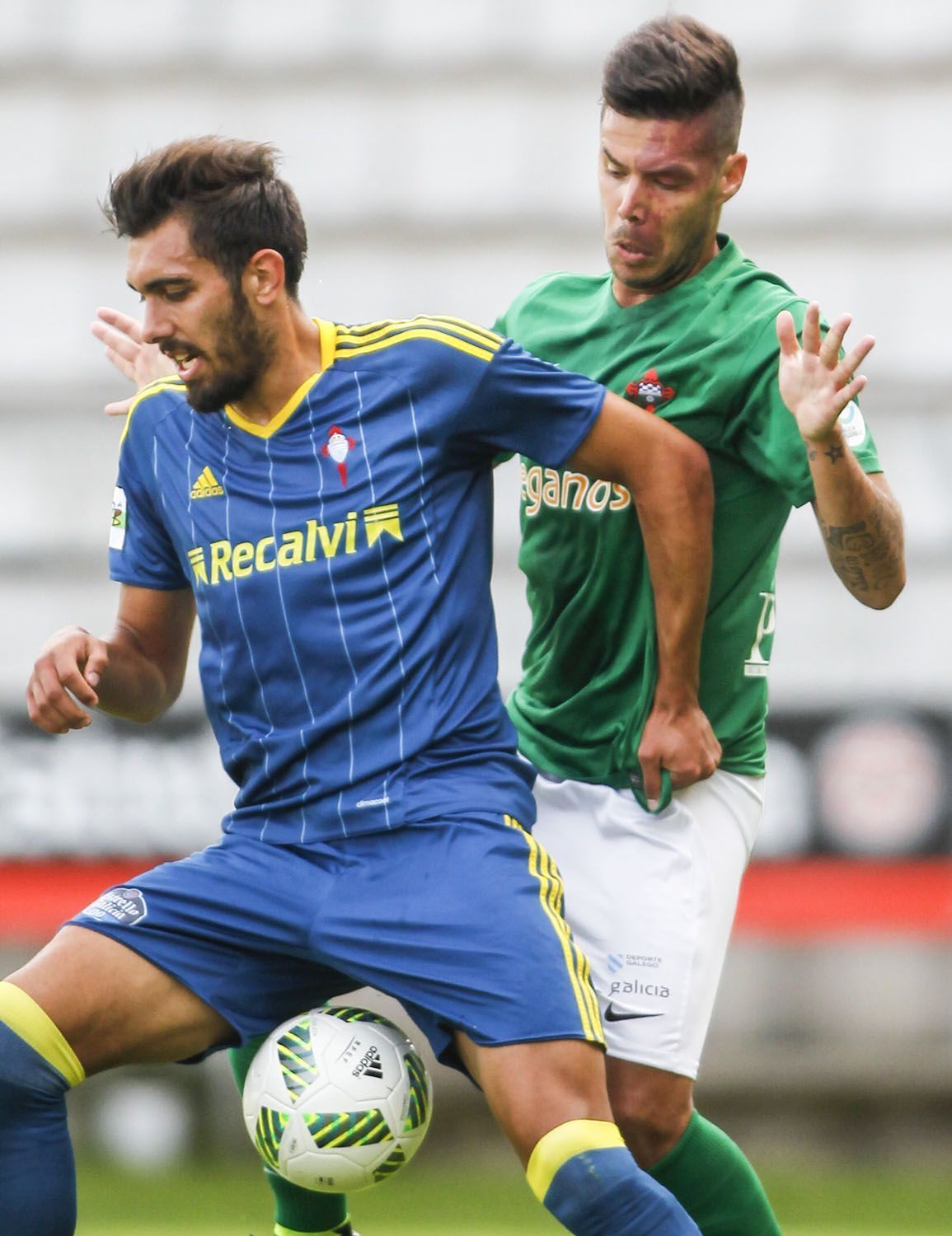 Imagen de José Manuel Catalá en el Racing-Celta B de A Malata (foto: Mero Barral / 13fotos para Ferrol360)