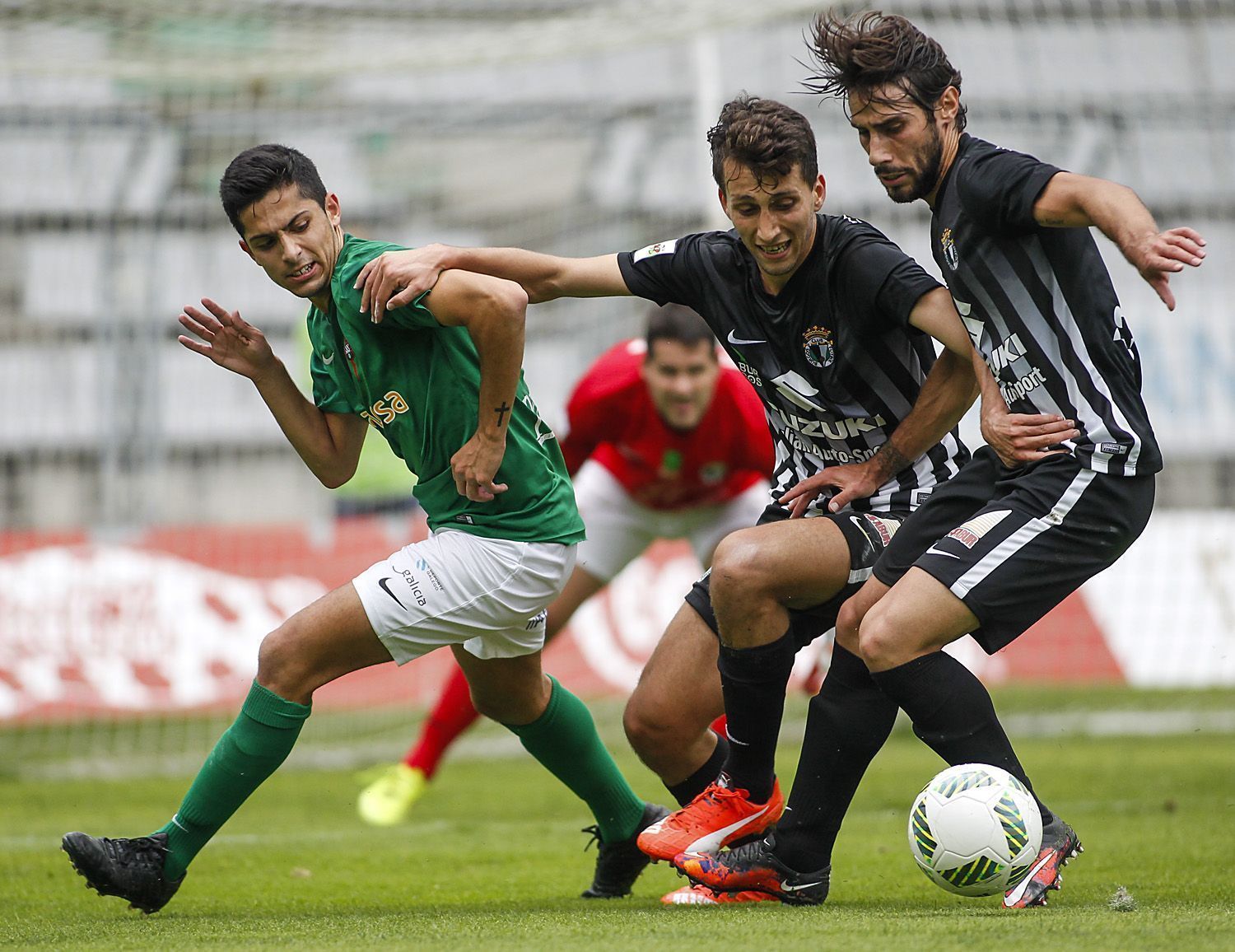 Bicho, en el Racing-Burgos de A Malata (foto: Mero Barral / 13fotos para Ferrol360)