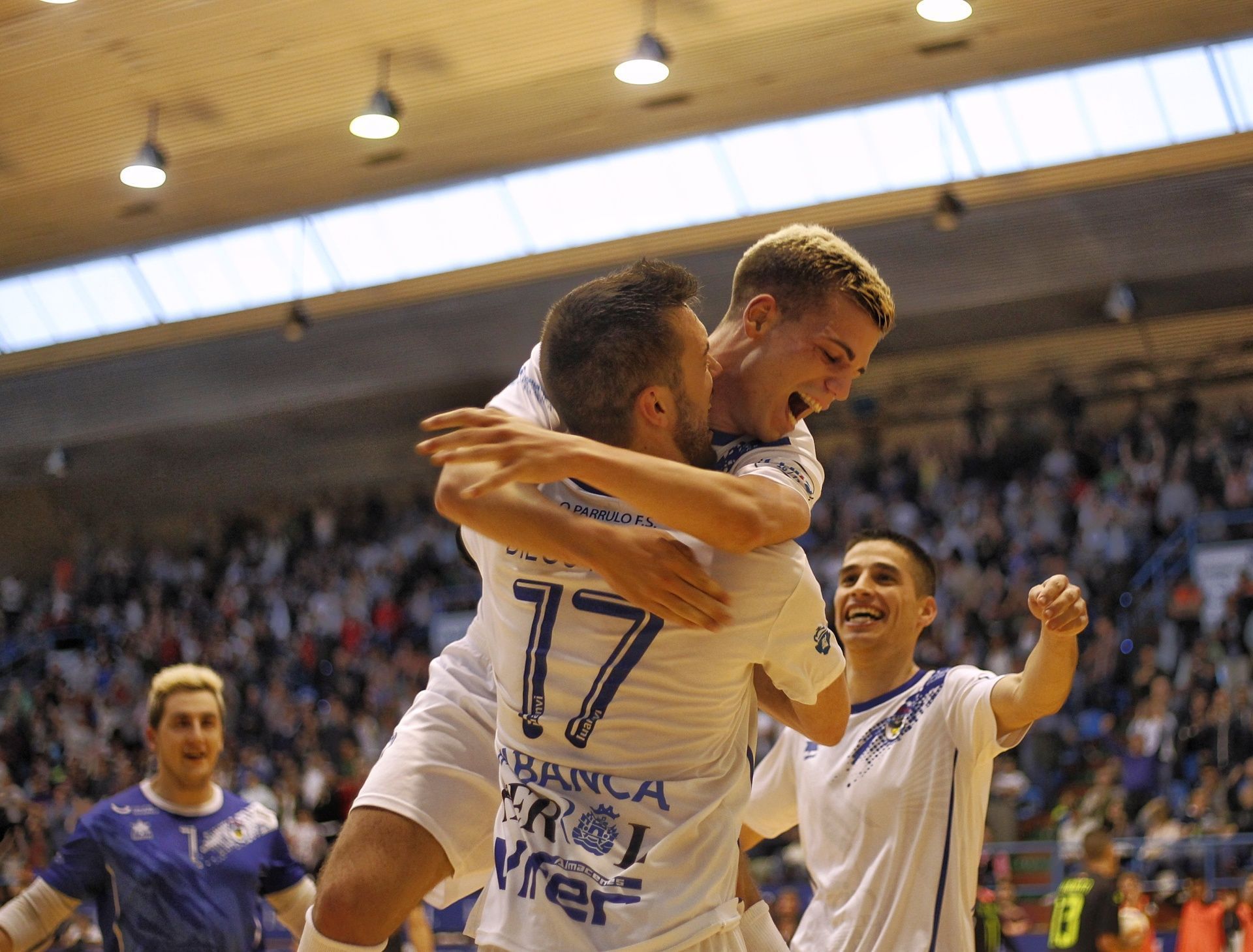 Imagen del O Parrulo-Elche en A Malata (foto: Mero Barral / 13fotos para Ferrol360)