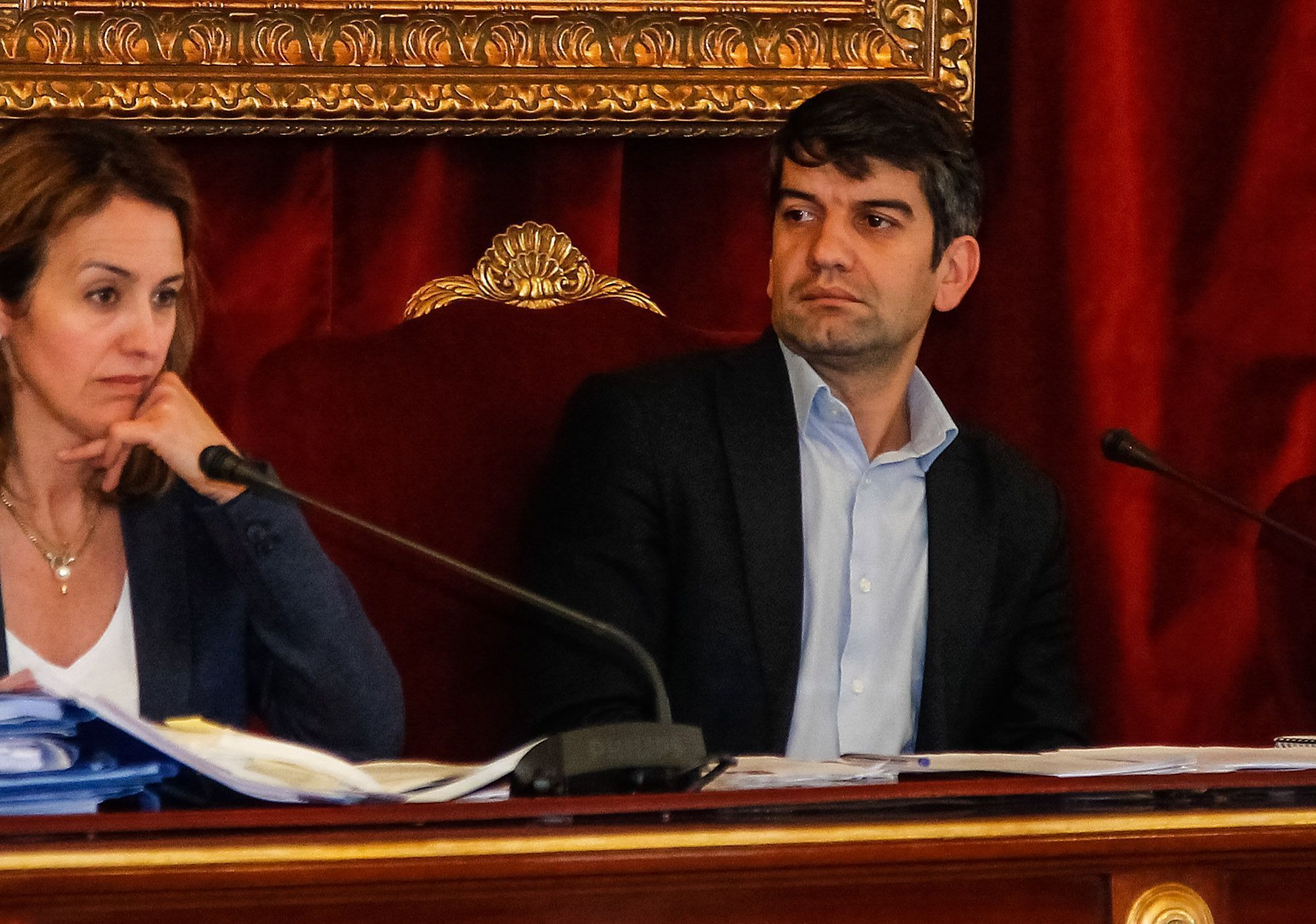 Jorge Suárez, alcalde de Ferrol, en el pleno de este jueves (foto: Mero Barral / 13fotos para Ferrol360)