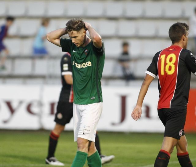 Joseba Beitia, durante el Racing-Unión Adarve de A Malata (foto: Mero Barral / 13fotos para Ferrol360)