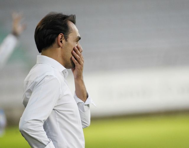 Miguel Ángel Tena, en el Racing-Unión Adarve de A Malata (foto: Mero Barral / 13fotos para Ferrol360)