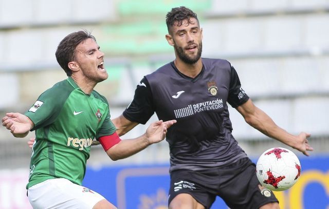 Pablo Rey, en el Racing-Pontevedra (foto: Mero Barral / 13fotos para Ferrol360)