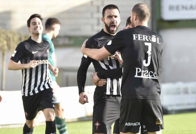 Imagen del Coruxo-Racing (foto: 13fotos para Ferrol360)