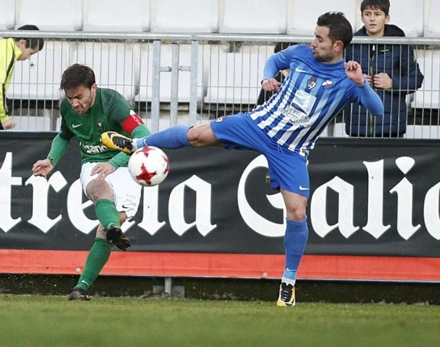 Imagen del Racing-Ponferradina (foto: Mero Barral / 13fotos para Ferrol360)