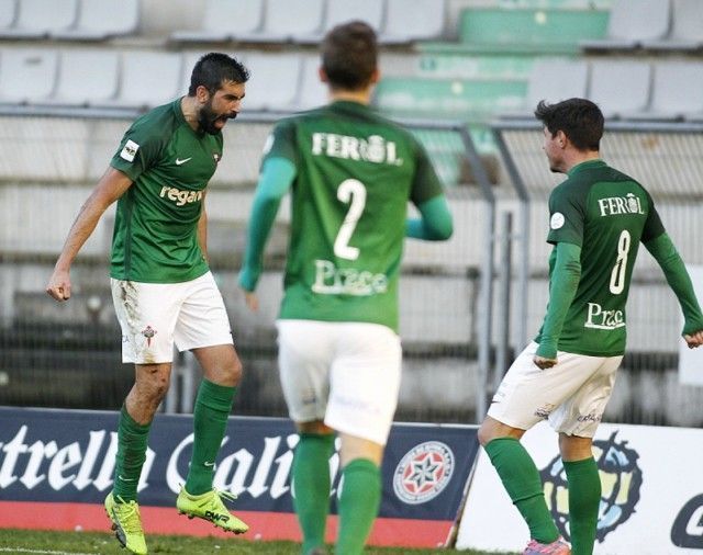 Imagen del Racing-Ponferradina (foto: Mero Barral / 13fotos para Ferrol360)