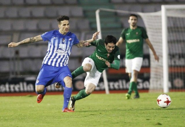Imagen del Racing-Ponferradina (foto: Mero Barral / 13fotos para Ferrol360)