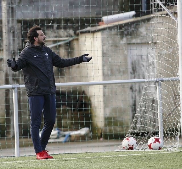 Entrenamiento del Racing este viernes en Aneiros (foto: Mero Barral / 13fotos para Ferrol360)