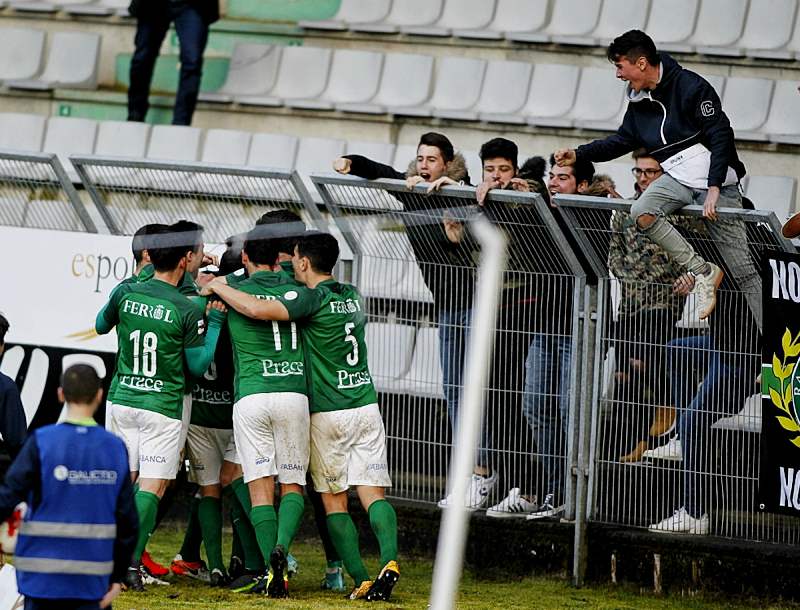 Imagen del Racing-Rápido de Bouzas (foto: Mero Barral / 13fotos para Ferrol360)