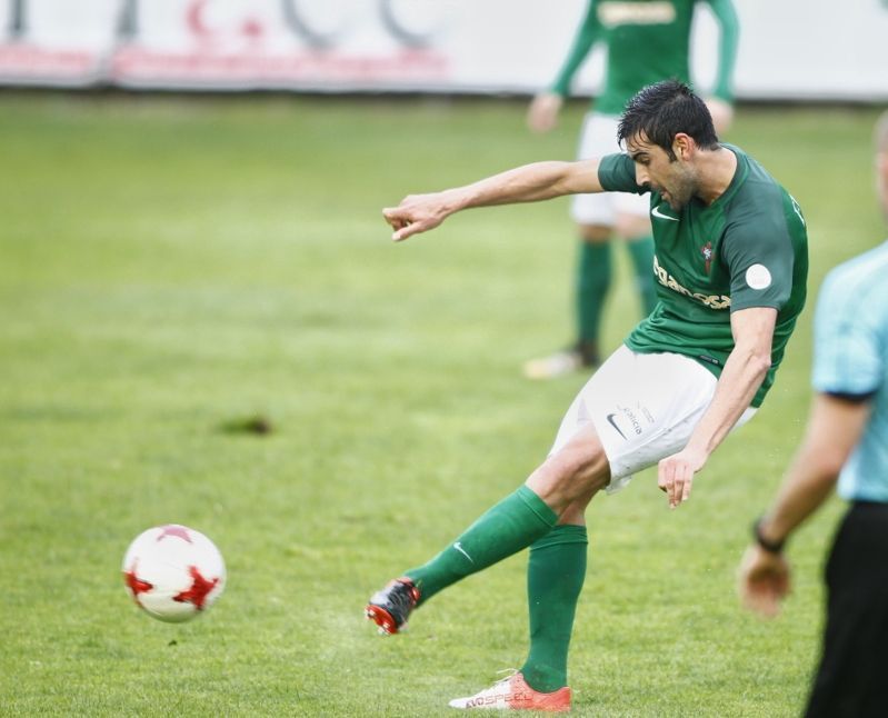 Imagen del Racing-Atlético de Madrid B (foto: Mero Barral / 13fotos para Ferrol360)