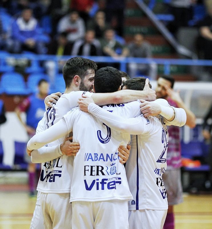 Imagen del O Parrulo-Palma Futsal (foto: Mero Barral / 13fotos para Ferrol360)
