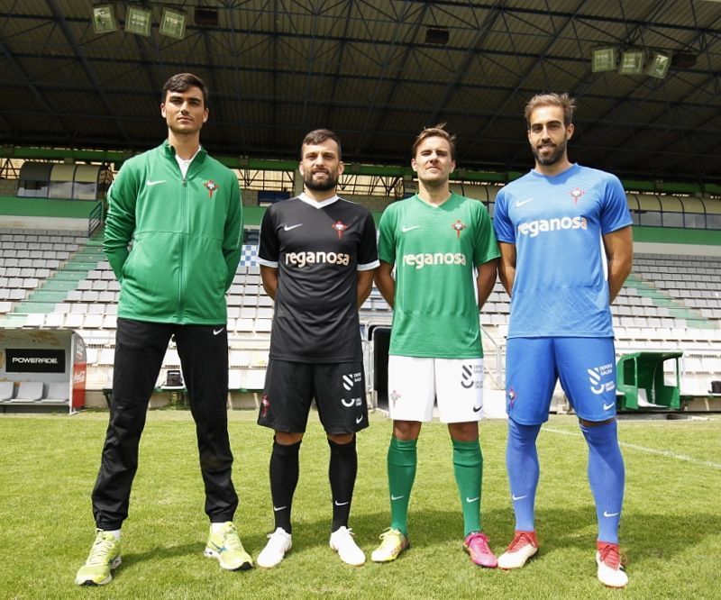 Presentación de las nuevas equipaciones del Racing (foto: Mero Barral / 13fotos para Ferrol360)