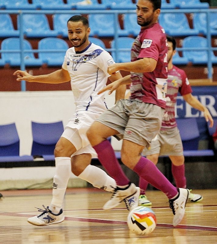 Presentación de O Parrulo ante Palma Futsal (foto: Mero Barral / 13fotos para Ferrol360)