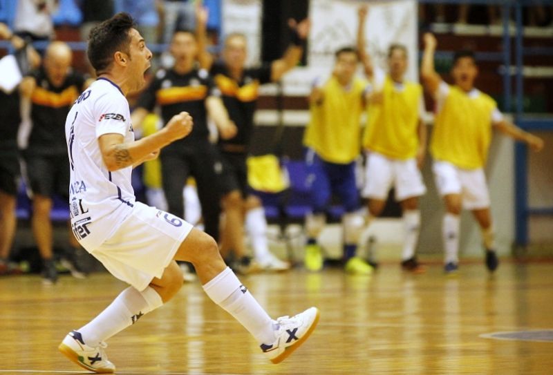 Jesulito, durante el O Parrulo-Fútbol Emotion Zaragoza (foto: Mero Barral / Ferrol360)