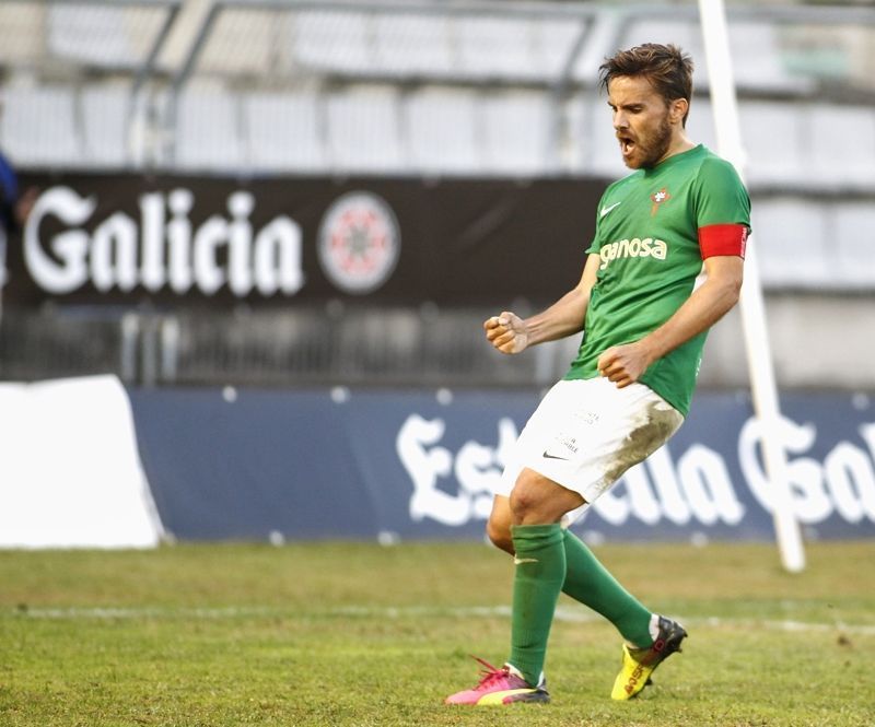 Pablo Rey cerró la cuenta goleadora del Racing-Silva (foto: Mero Barral / Ferrol360)