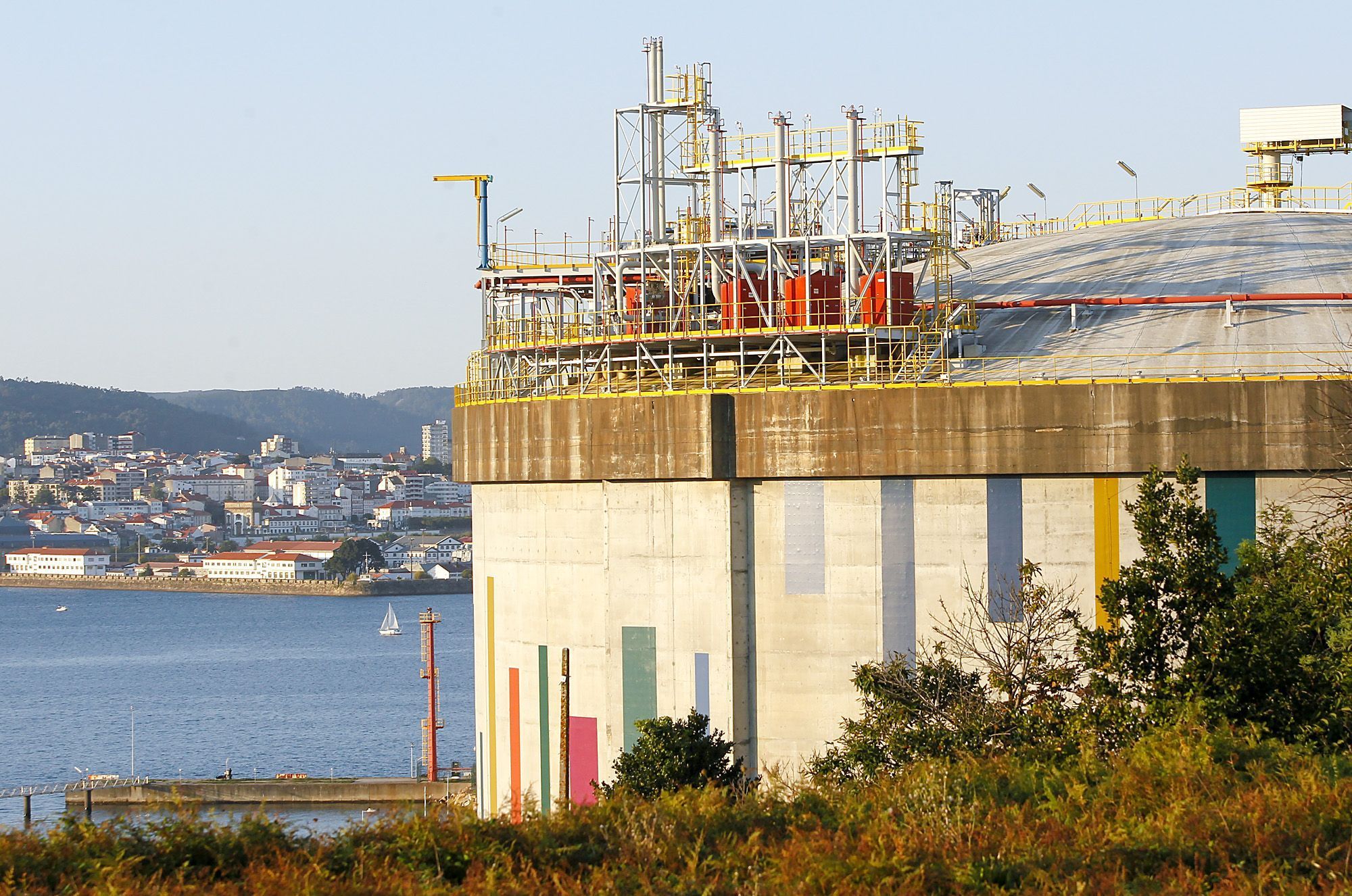 Instalaciones de Reganosa (foto: Mero Barral / Ferrol360)