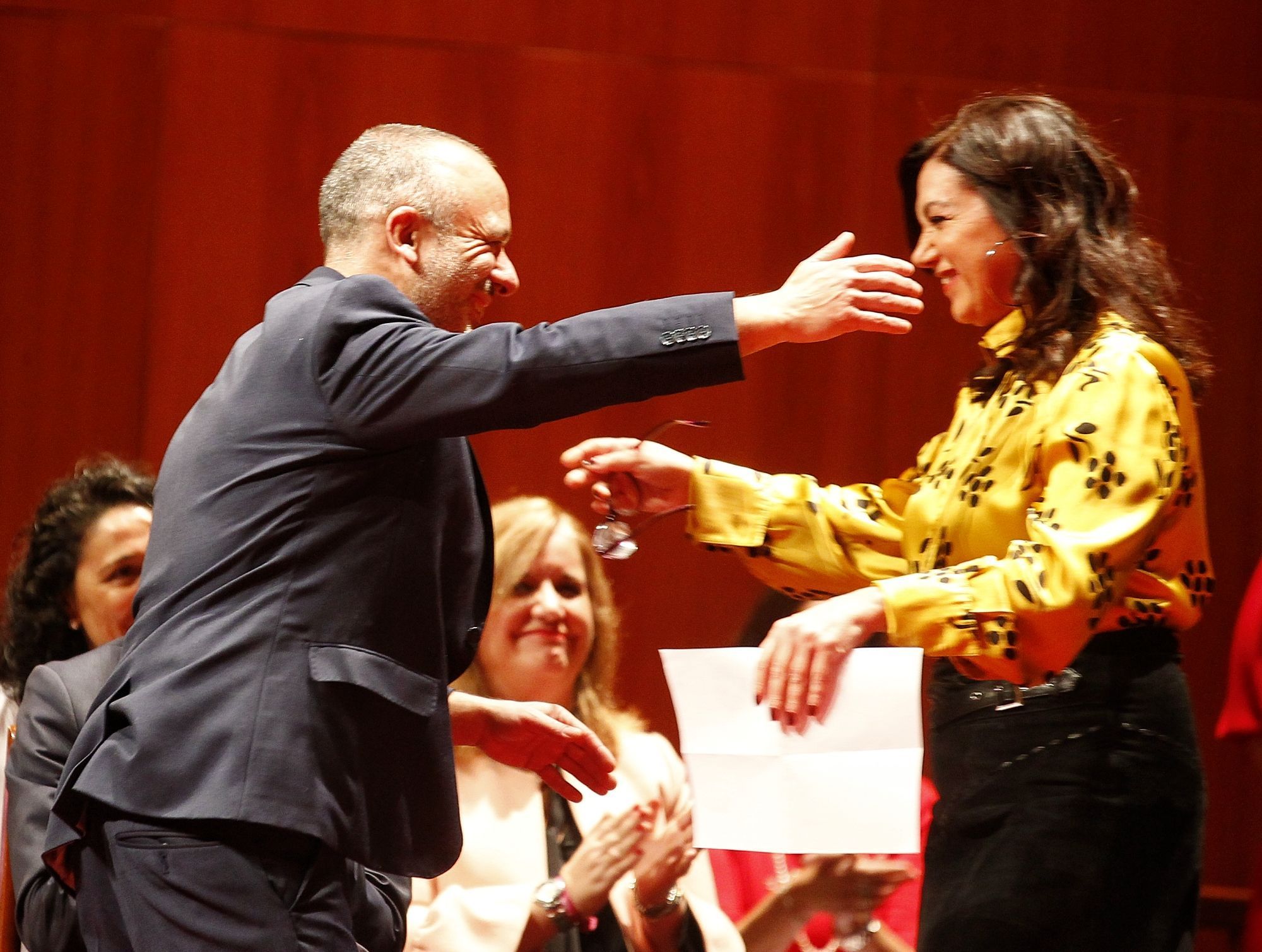 Entrega de la Medalla de Plata de Ferrol a Javier Gutiérrez (foto: Mero Barral / Ferrol360)