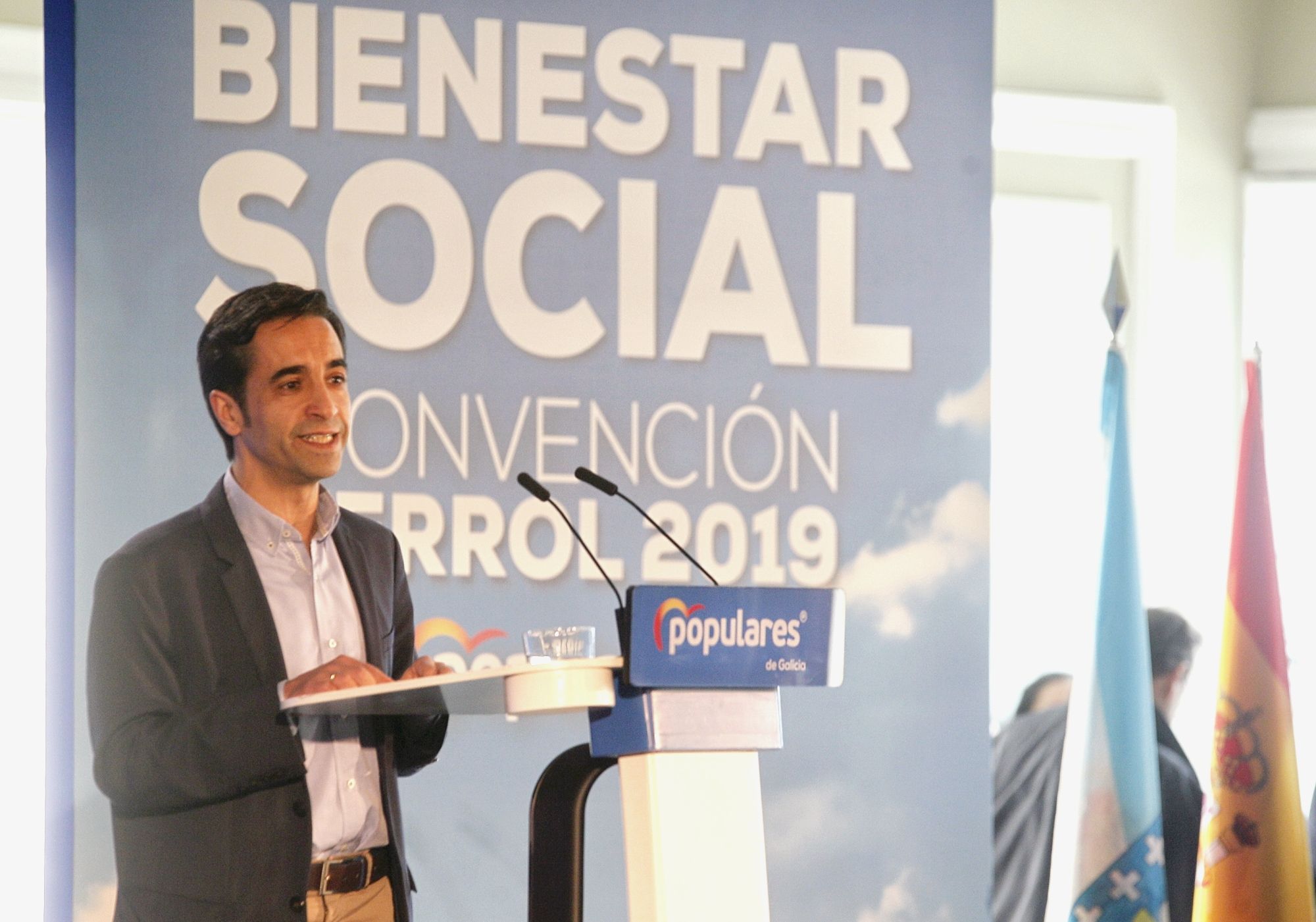 Pablo Casado clausura con Alberto Núñez Feijoo y José Manuel Rey Varela la Convención de Bienestar Social del PP en Ferrol (foto: Mero Barral / Ferrol360)