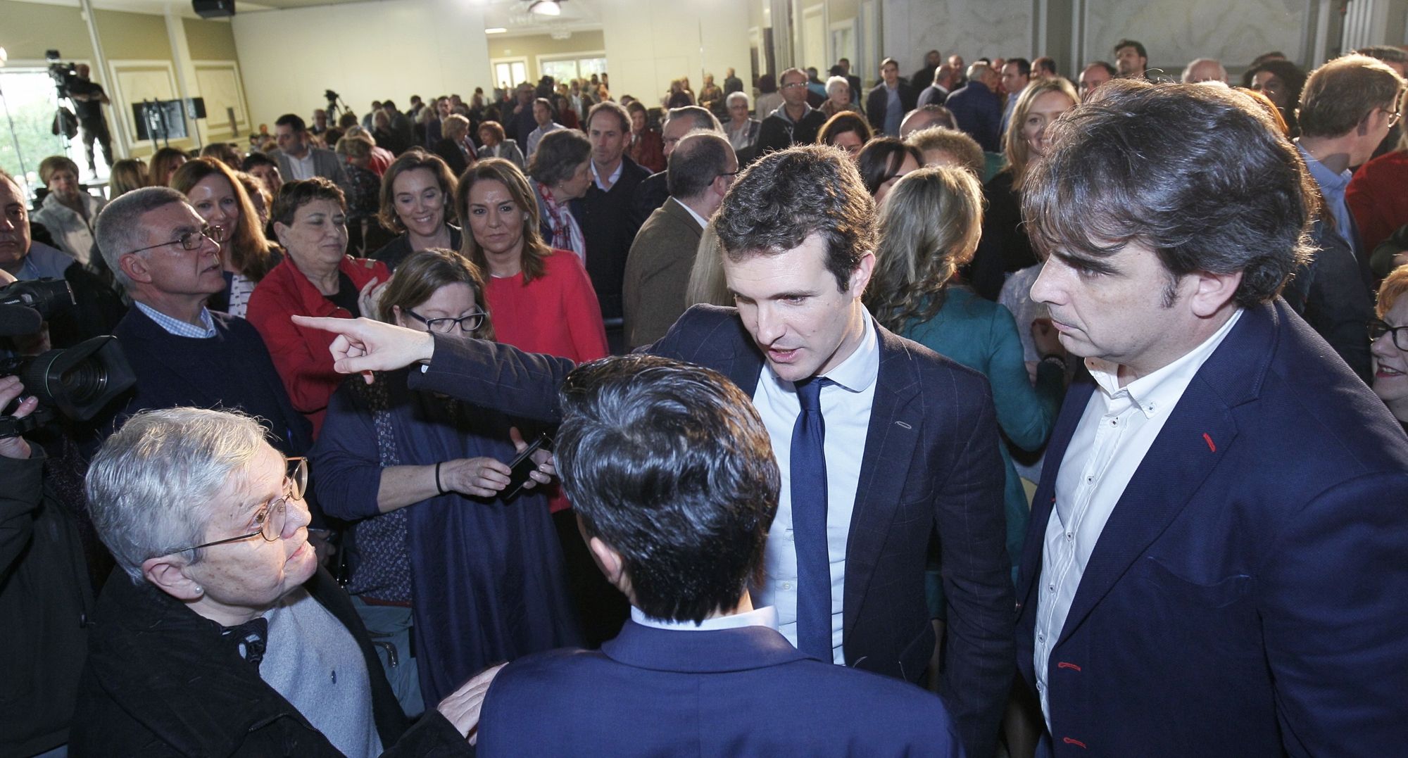 Pablo Casado clausura con Alberto Núñez Feijoo y José Manuel Rey Varela la Convención de Bienestar Social del PP en Ferrol (foto: Mero Barral / Ferrol360)