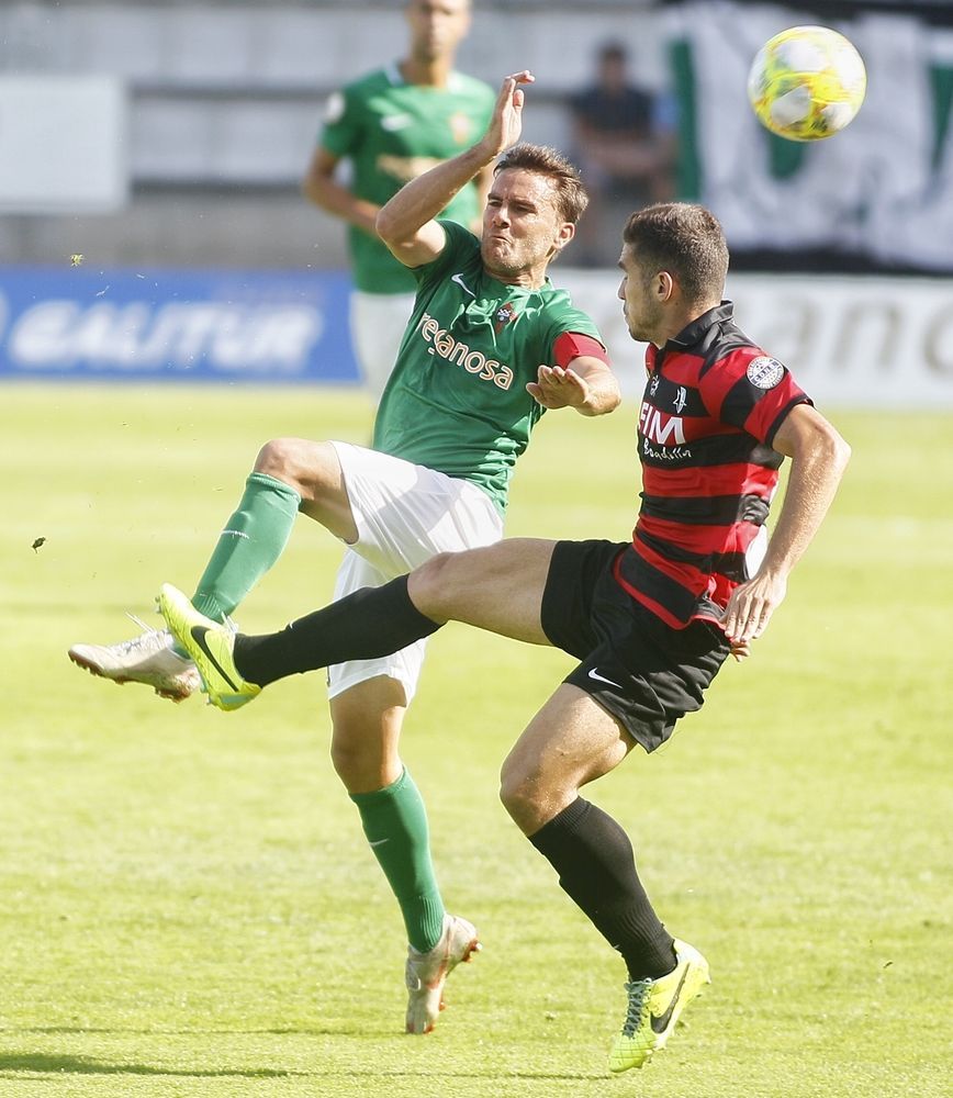 Imagen del Racing-Internacional de Madrid (foto: Mero Barral / Ferrol360)