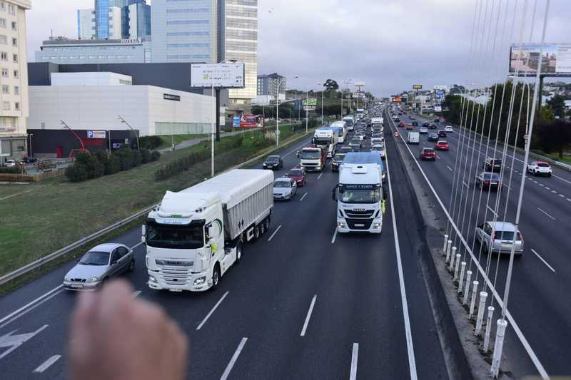 La caravana, en su llegada a A Coruña (foto: Ferrol360)