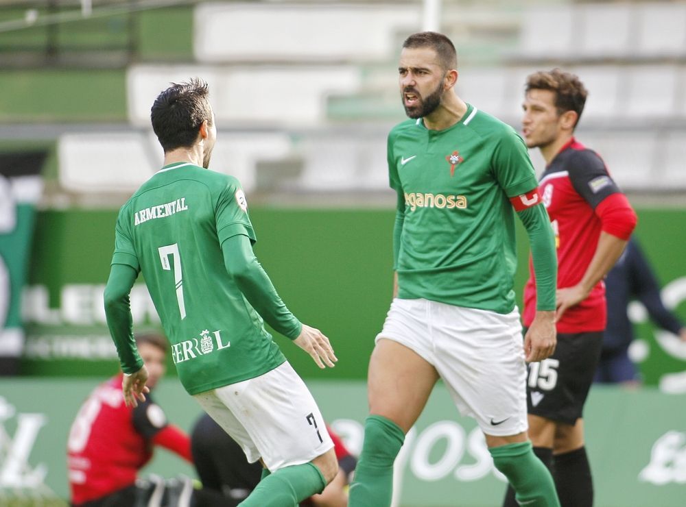 Imagen del Racing-Melilla (foto: Mero Barral / Ferrol360)