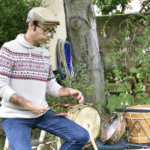 Narón acoge un taller de percusión tradicional de la mano del músico Ramón Dopico