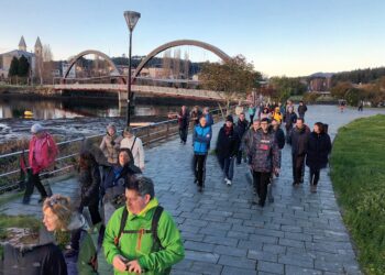 La ruta para ‘quemar el turrón’ une a caminantes con un mismo objetivo