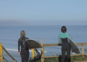 La Red de Pueblos del Surf muestra su potencial en Fitur