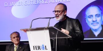 Ferrol rinde homenaje a Javier Gutiérrez con la Faba de Plata