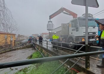 Alerta en Neda por el desbordamiento de varios ríos tras las intensas lluvias: terrenos anegados y viviendas afectadas