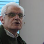 Víctor Freixanes inaugura en Ferrol los Faladoiros Literarios